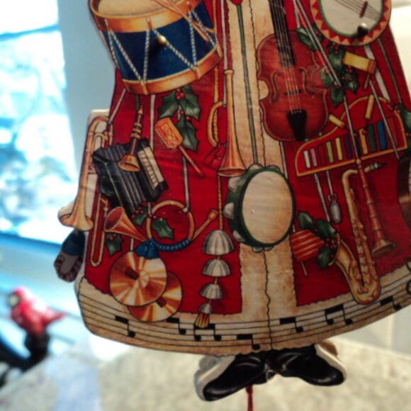 vintage Christmas wooden pull string ornament - Picture 3 of 4